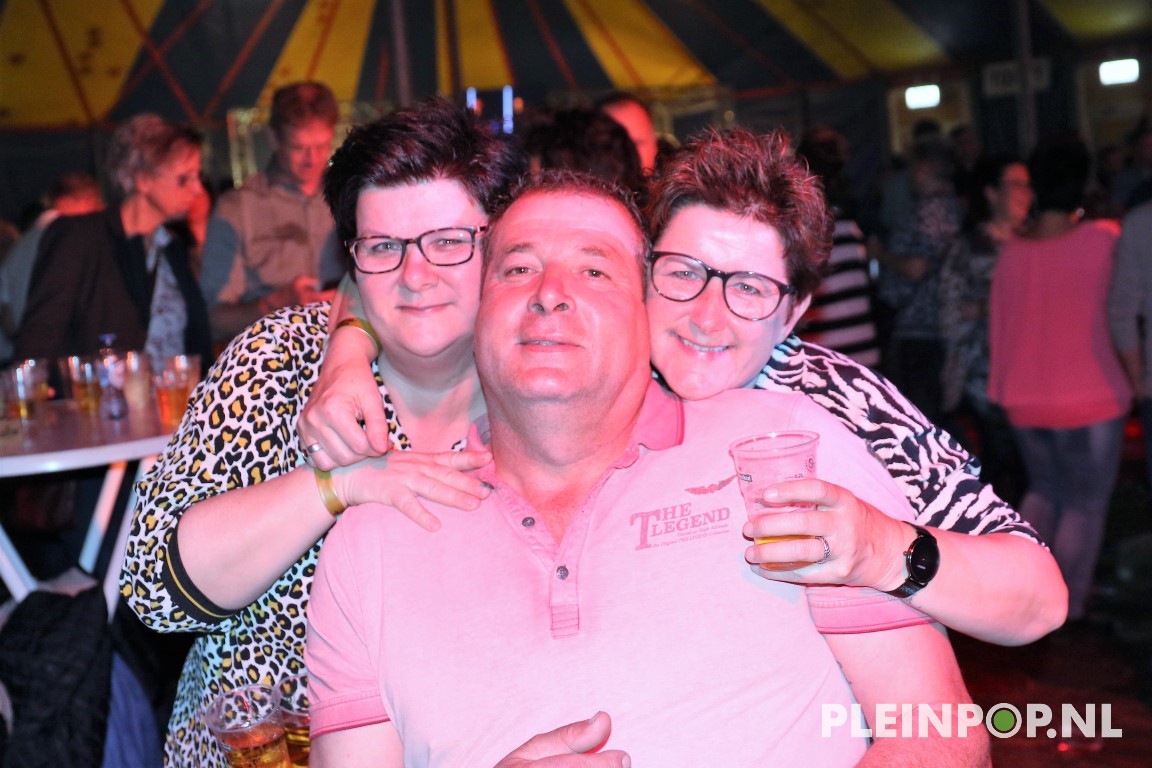 Publiek (57)